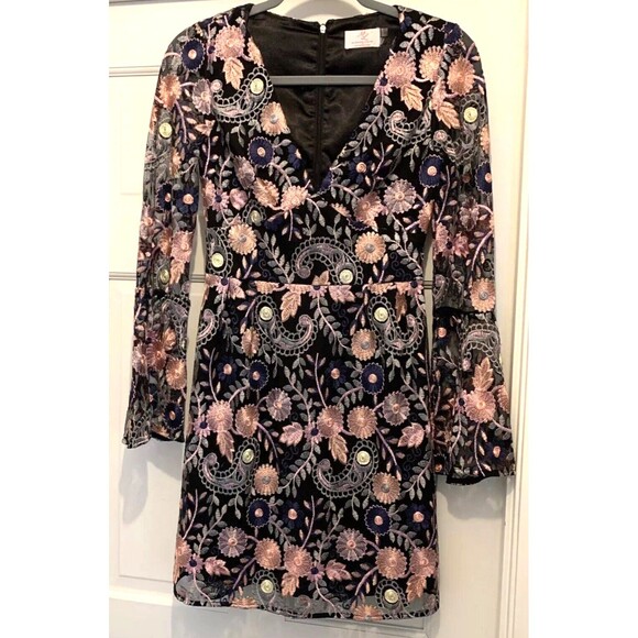 Anthropologie Dress ML Monique Lhuillier Embroidery Floral Bell Sleeve Roupell 0 - Picture 2 of 16